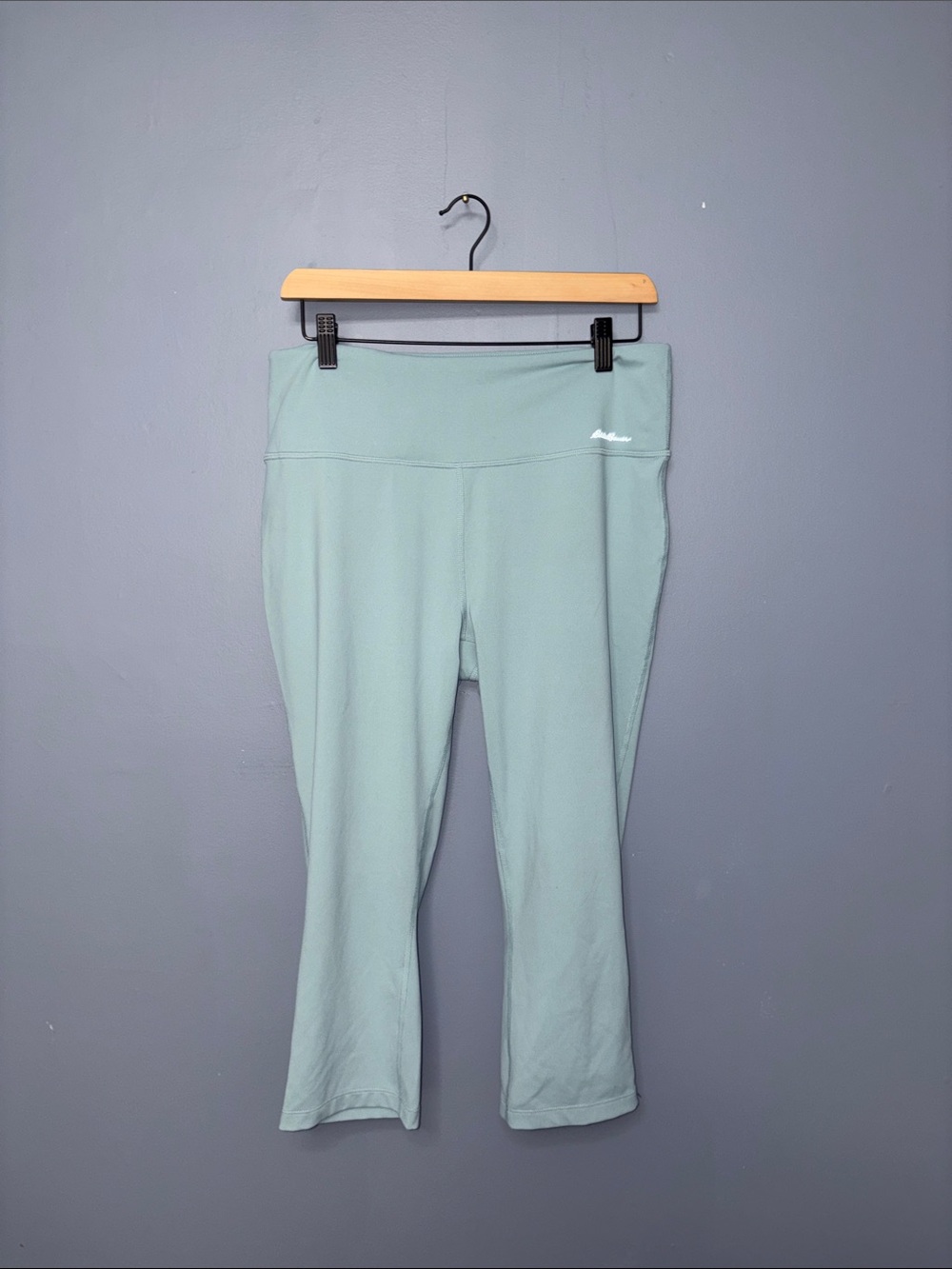 Eddie Bauer • Blue Crop Leggings